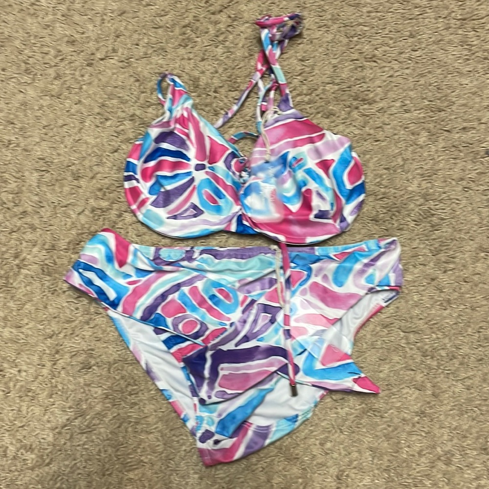 Kenny Flowers two piece